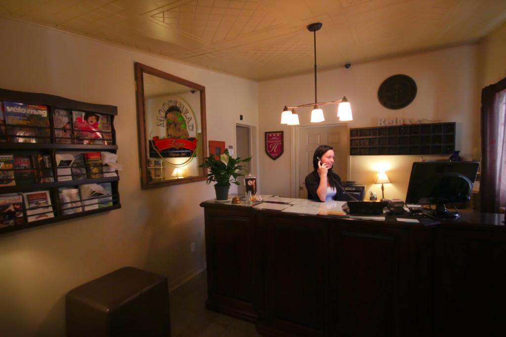 圣多纳特蒙卡尔姆 La Cuillere A Pot酒店 外观 照片